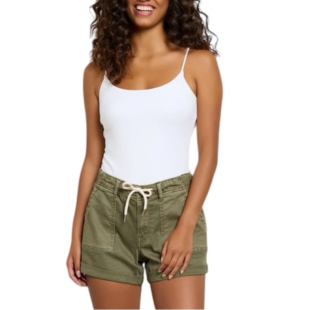 VIGOSS➕NWT Drawstring Shorts